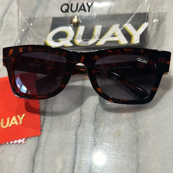 Quay makin moves polarized sunglasses - Picture 3 of 7